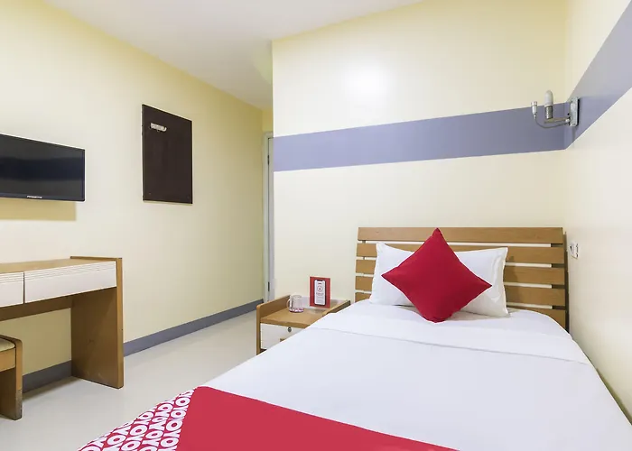 Lucky Binondo Hotel Manille